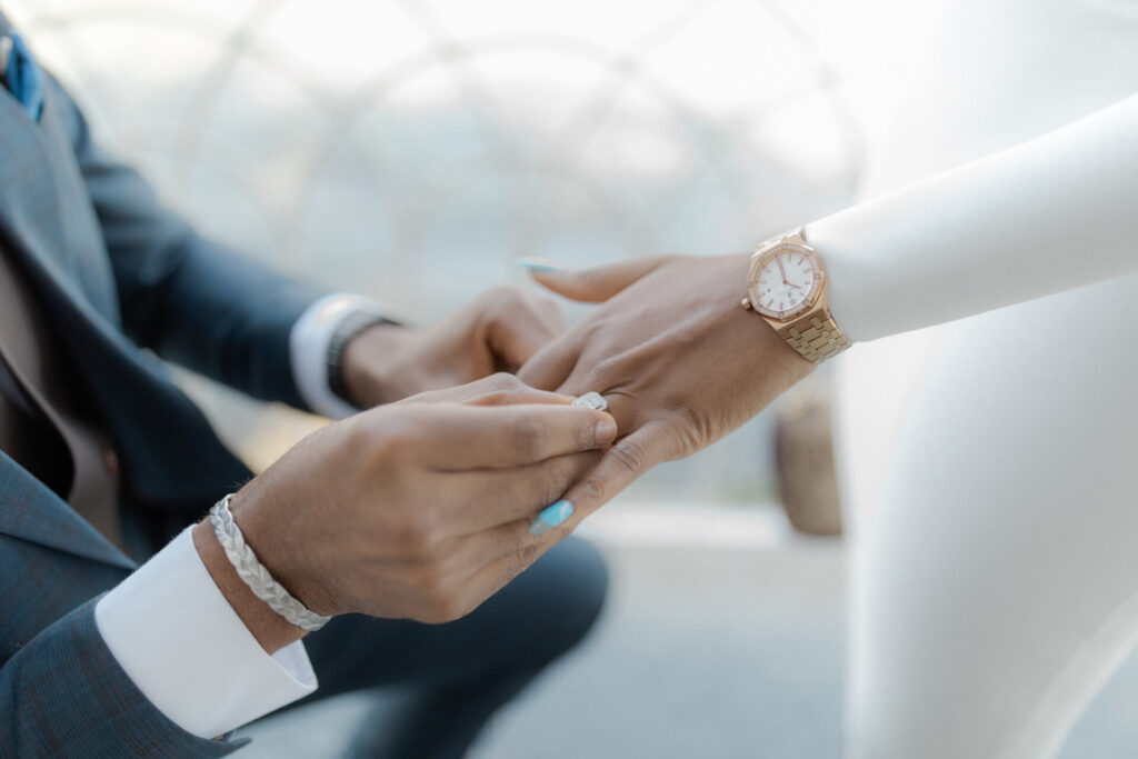 wedding proposal in the moorish temple of Villa Melzi
