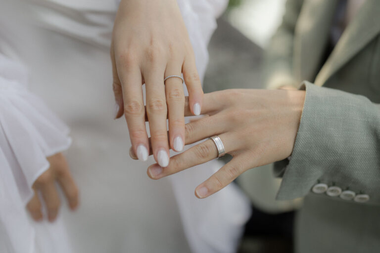 engagement at Villa Cipressi in Varenna