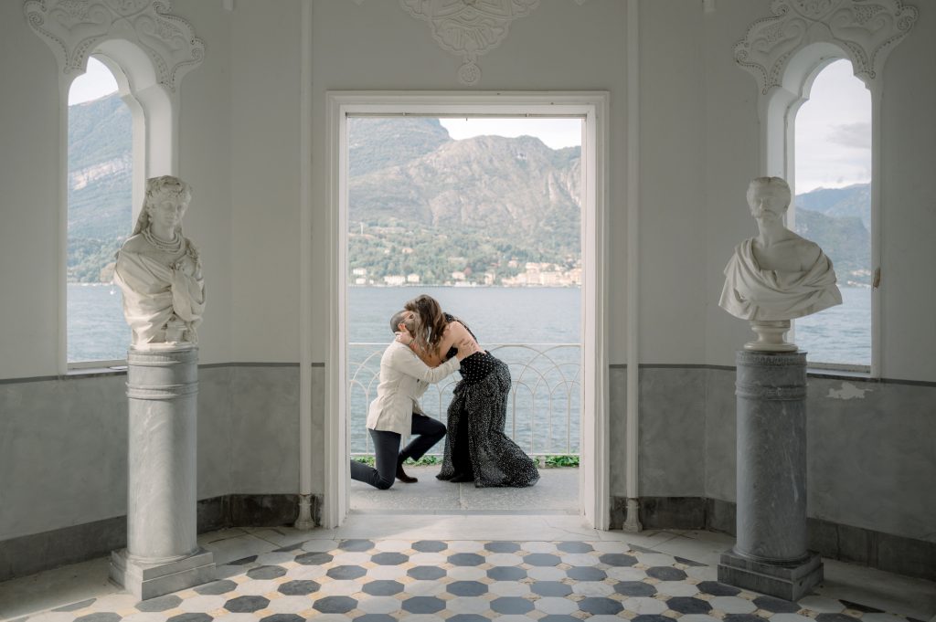 surprise proposal in the moorish temple of villa melzi in bellagio on lake como
